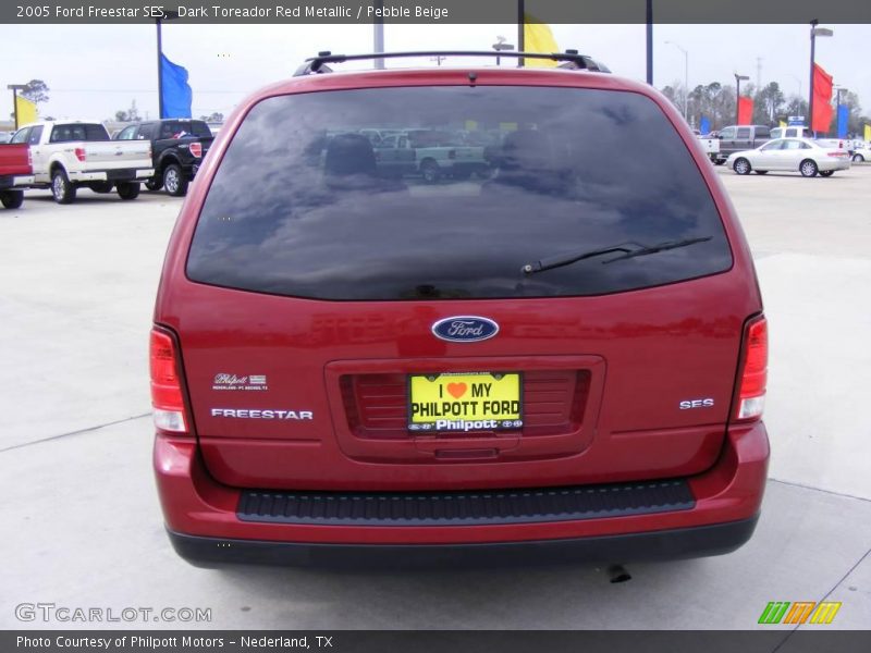 Dark Toreador Red Metallic / Pebble Beige 2005 Ford Freestar SES