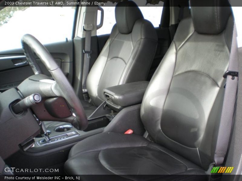 Summit White / Ebony 2009 Chevrolet Traverse LT AWD