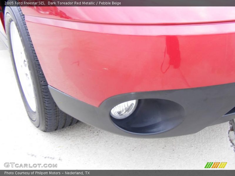 Dark Toreador Red Metallic / Pebble Beige 2005 Ford Freestar SES