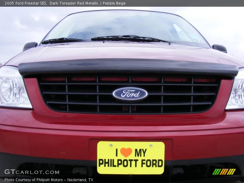 Dark Toreador Red Metallic / Pebble Beige 2005 Ford Freestar SES