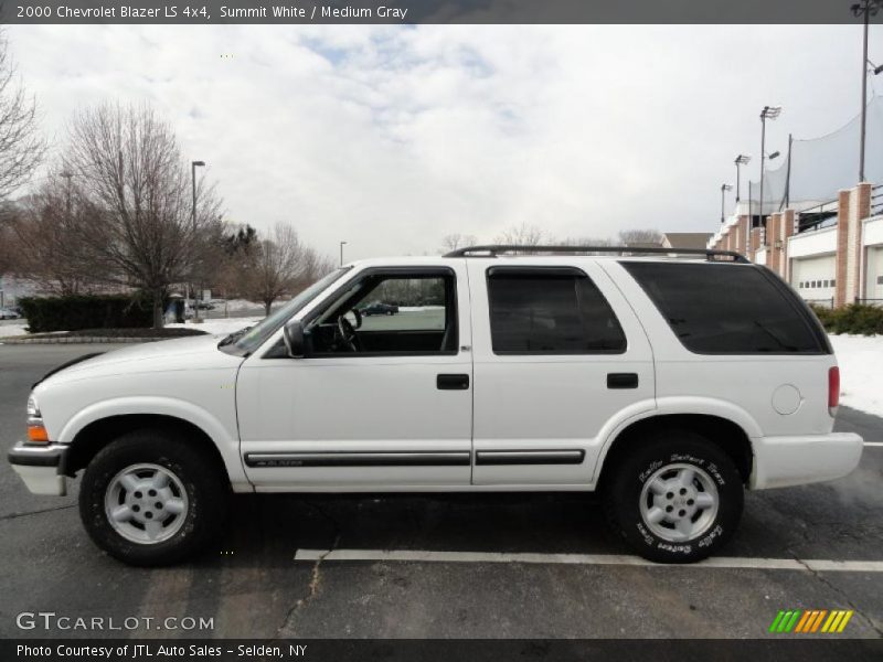 Summit White / Medium Gray 2000 Chevrolet Blazer LS 4x4