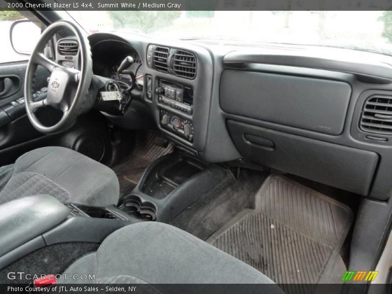 Summit White / Medium Gray 2000 Chevrolet Blazer LS 4x4