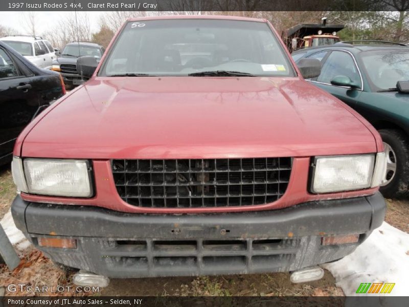 Claret Red Pearl / Gray 1997 Isuzu Rodeo S 4x4