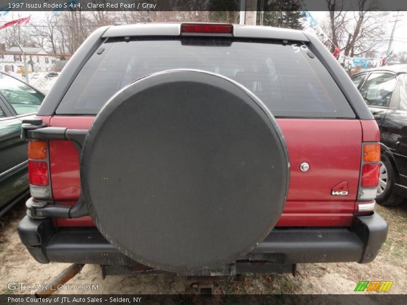 Claret Red Pearl / Gray 1997 Isuzu Rodeo S 4x4