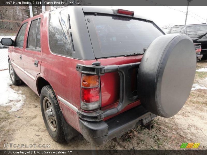 Claret Red Pearl / Gray 1997 Isuzu Rodeo S 4x4