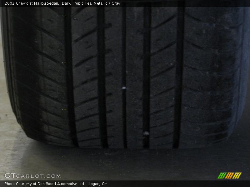 Dark Tropic Teal Metallic / Gray 2002 Chevrolet Malibu Sedan