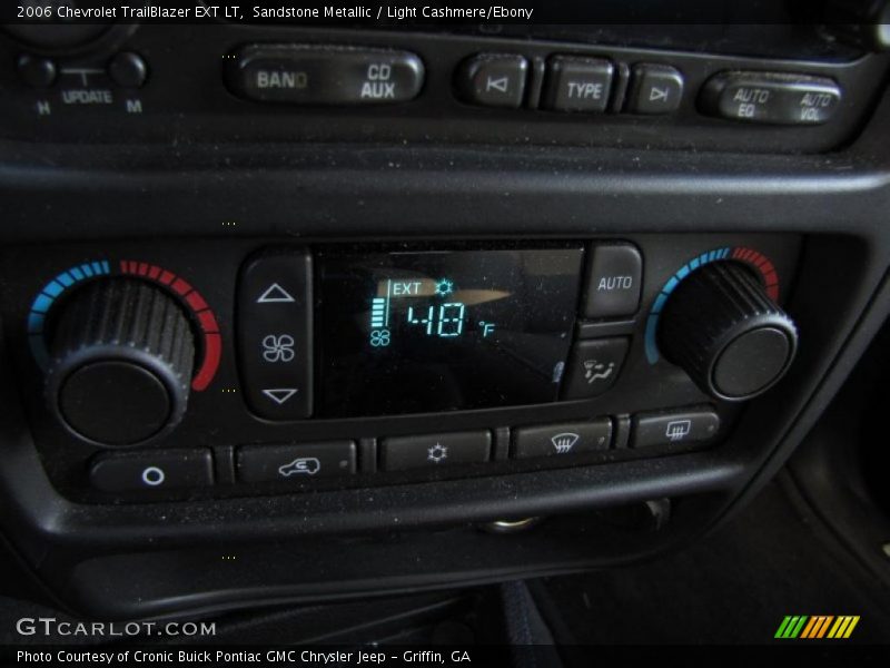 Controls of 2006 TrailBlazer EXT LT