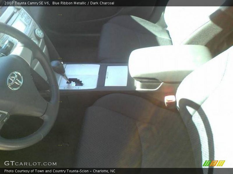 Blue Ribbon Metallic / Dark Charcoal 2007 Toyota Camry SE V6