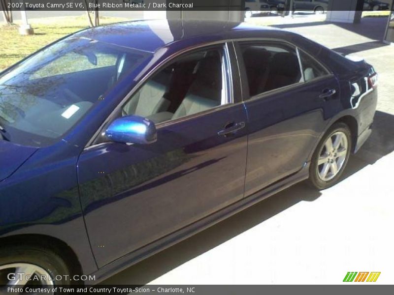 Blue Ribbon Metallic / Dark Charcoal 2007 Toyota Camry SE V6