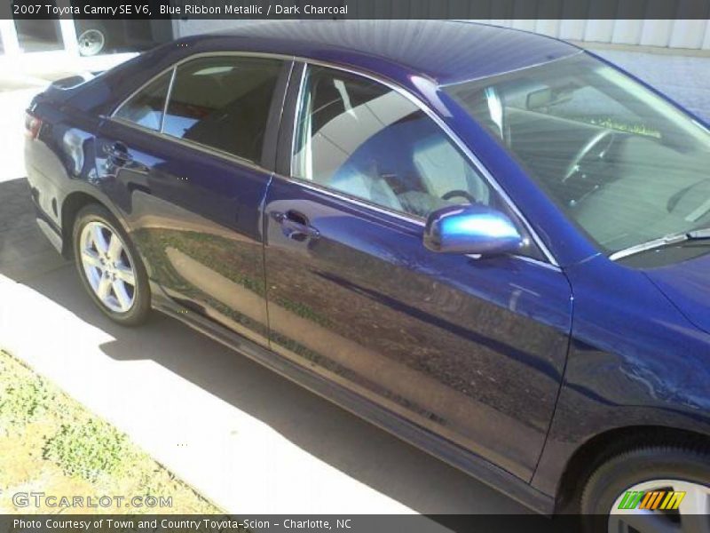 Blue Ribbon Metallic / Dark Charcoal 2007 Toyota Camry SE V6