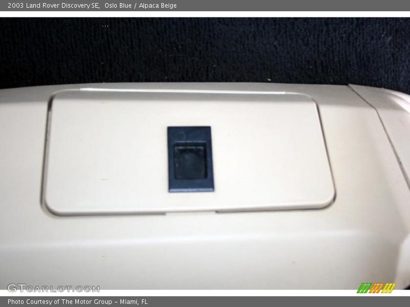 Oslo Blue / Alpaca Beige 2003 Land Rover Discovery SE