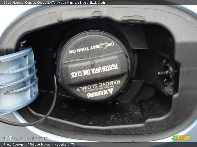 Controls of 2011 Genesis Coupe 2.0T