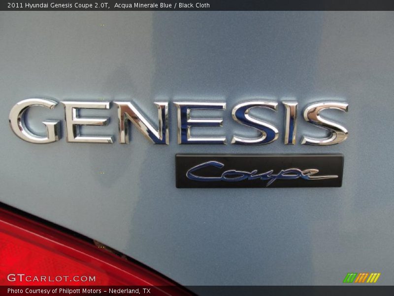  2011 Genesis Coupe 2.0T Logo