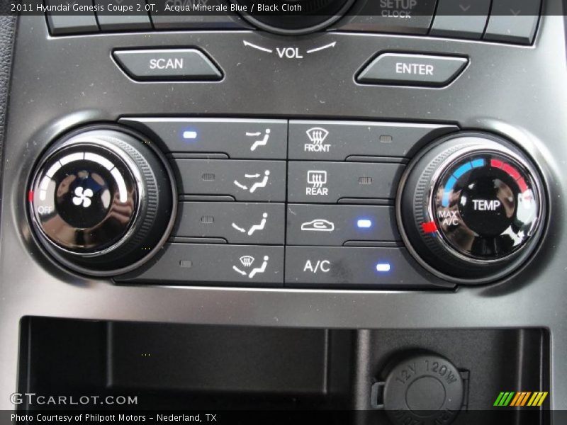 Controls of 2011 Genesis Coupe 2.0T
