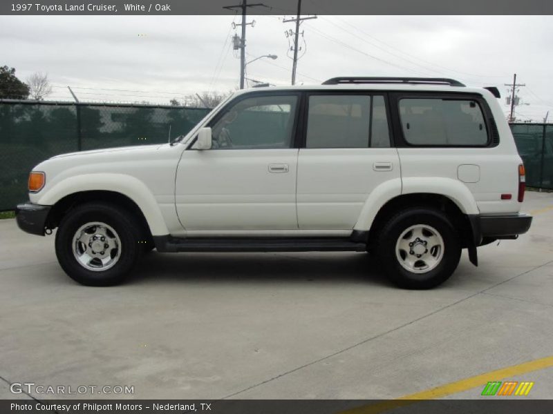  1997 Land Cruiser  White