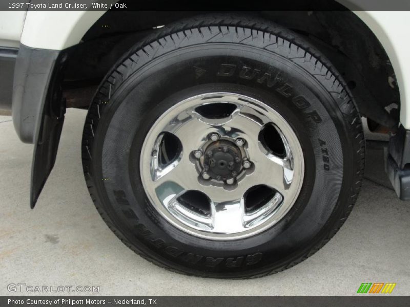 White / Oak 1997 Toyota Land Cruiser