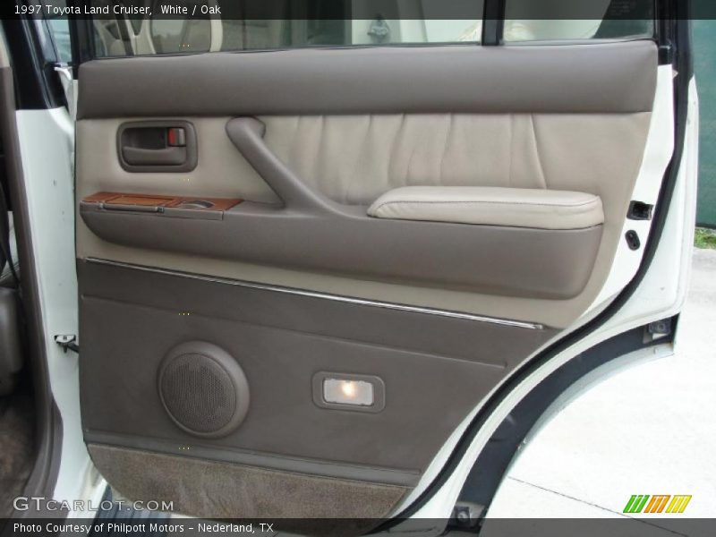 Door Panel of 1997 Land Cruiser 