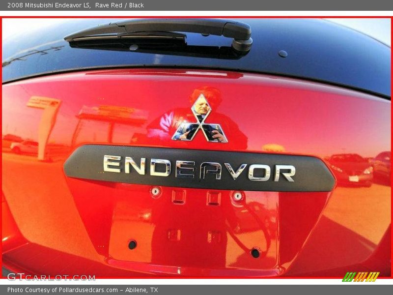 Rave Red / Black 2008 Mitsubishi Endeavor LS