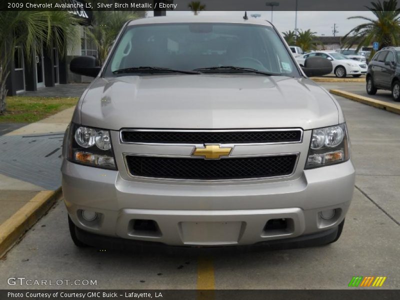Silver Birch Metallic / Ebony 2009 Chevrolet Avalanche LS