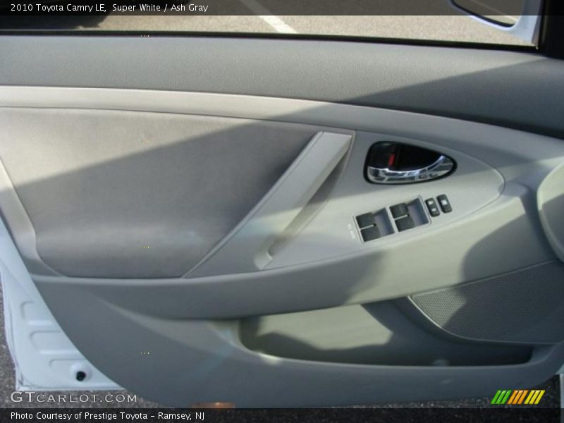 Super White / Ash Gray 2010 Toyota Camry LE