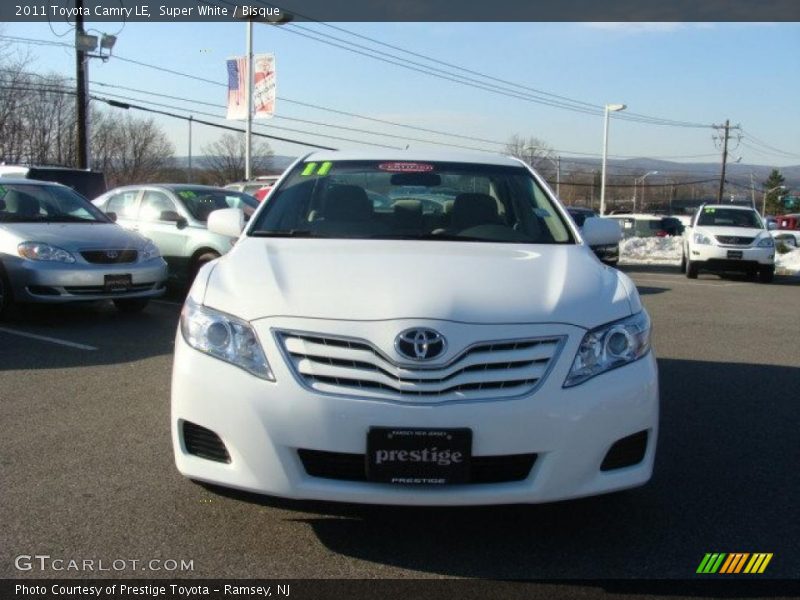 Super White / Bisque 2011 Toyota Camry LE