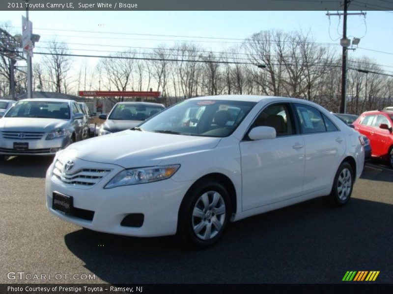 Super White / Bisque 2011 Toyota Camry LE