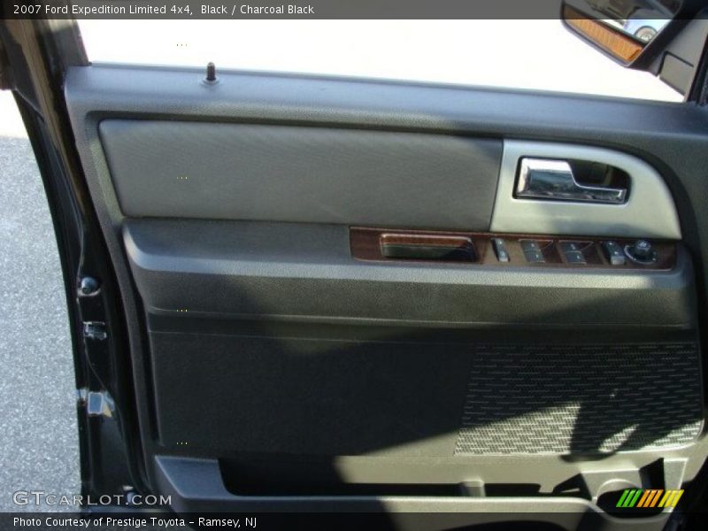 Black / Charcoal Black 2007 Ford Expedition Limited 4x4