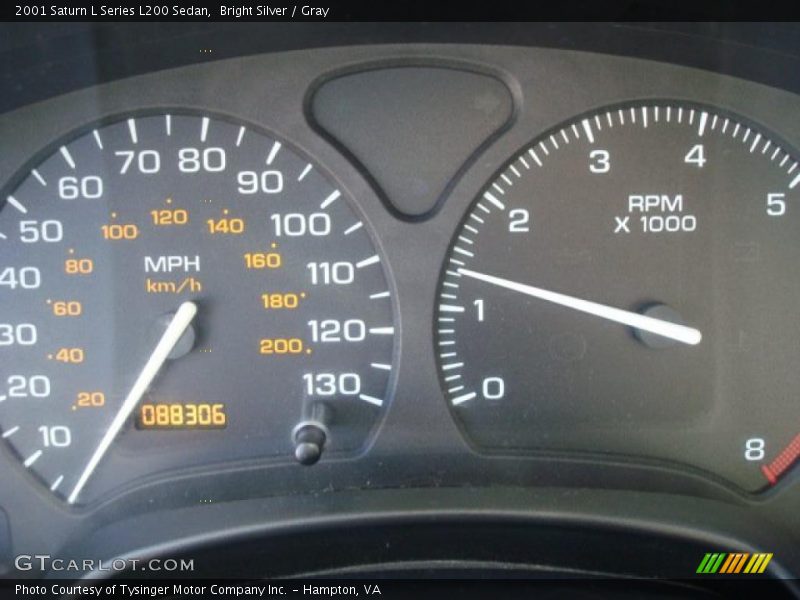 Bright Silver / Gray 2001 Saturn L Series L200 Sedan