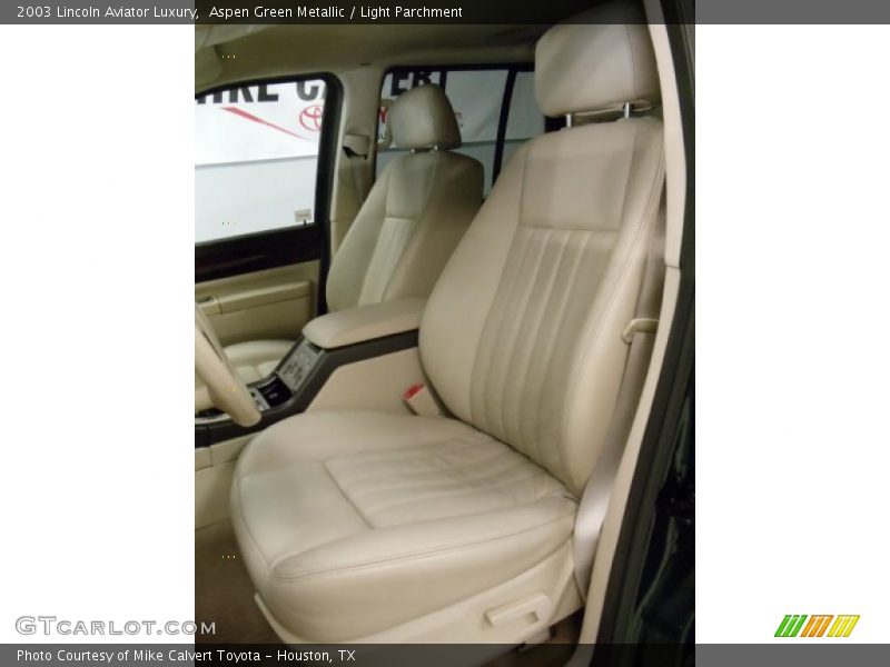  2003 Aviator Luxury Light Parchment Interior