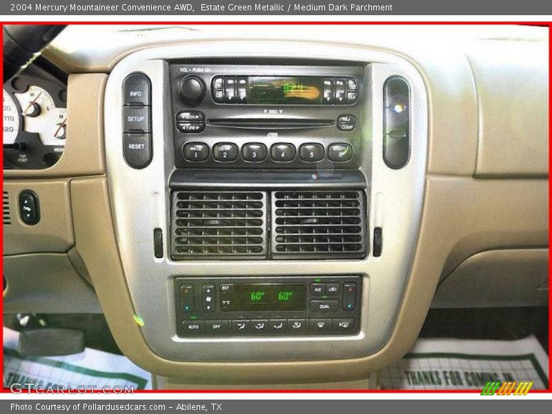 Estate Green Metallic / Medium Dark Parchment 2004 Mercury Mountaineer Convenience AWD