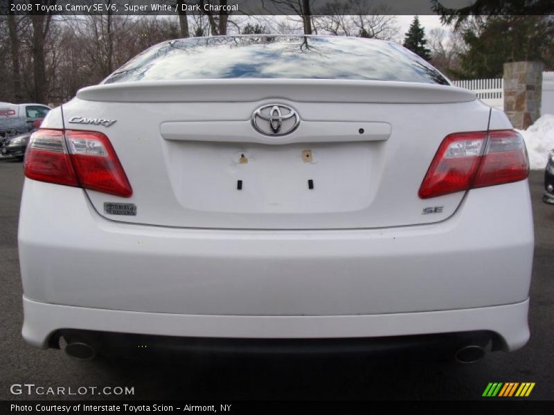 Super White / Dark Charcoal 2008 Toyota Camry SE V6