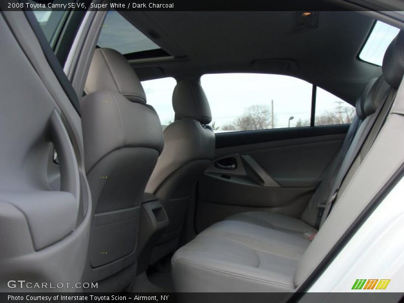 Super White / Dark Charcoal 2008 Toyota Camry SE V6