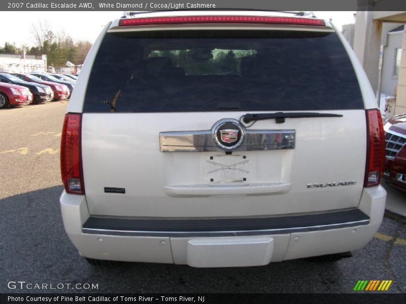 White Diamond / Cocoa/Light Cashmere 2007 Cadillac Escalade AWD