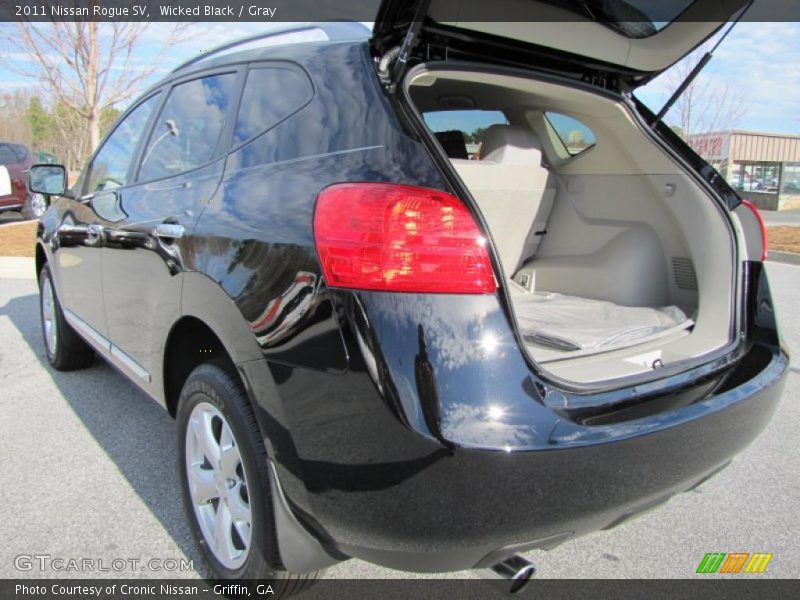 Wicked Black / Gray 2011 Nissan Rogue SV