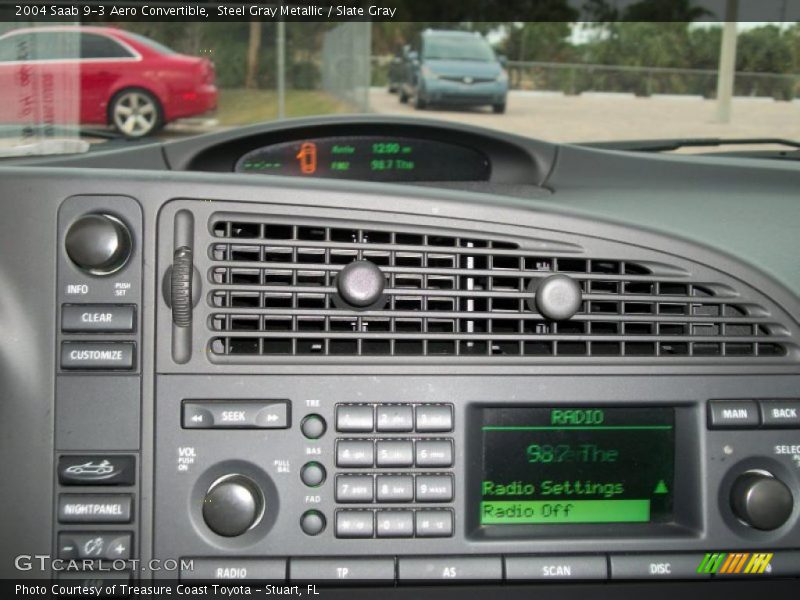 Controls of 2004 9-3 Aero Convertible