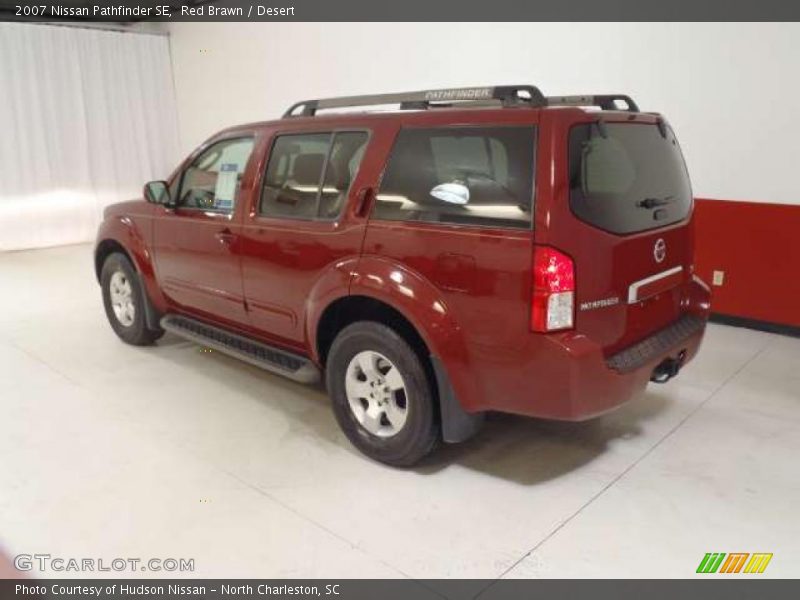 Red Brawn / Desert 2007 Nissan Pathfinder SE