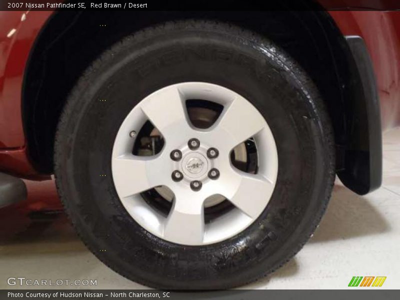 Red Brawn / Desert 2007 Nissan Pathfinder SE
