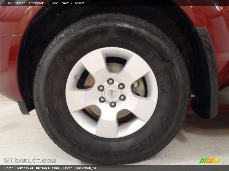 Red Brawn / Desert 2007 Nissan Pathfinder SE