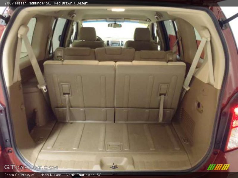 Red Brawn / Desert 2007 Nissan Pathfinder SE