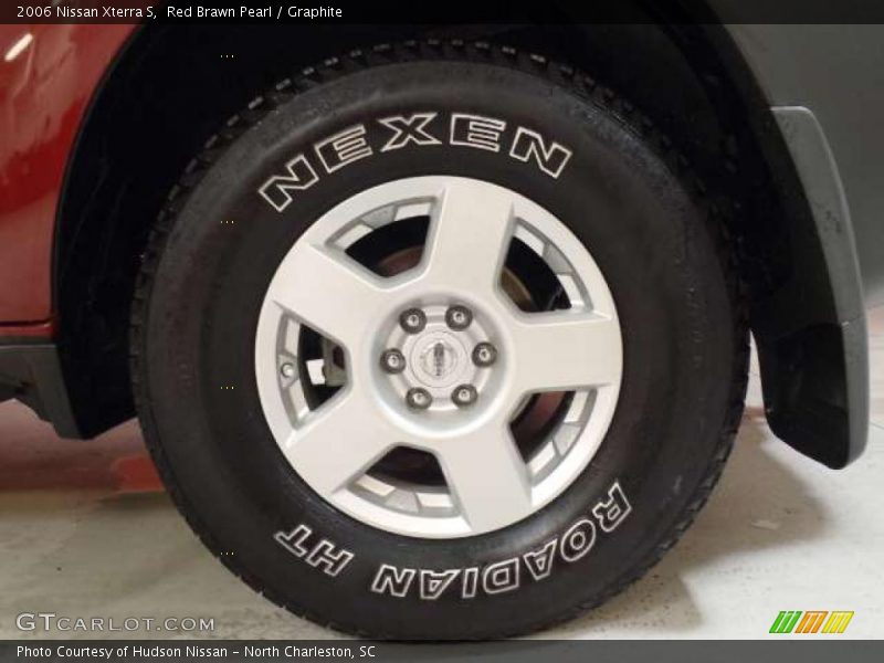 Red Brawn Pearl / Graphite 2006 Nissan Xterra S