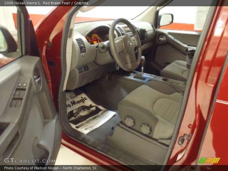 Red Brawn Pearl / Graphite 2006 Nissan Xterra S