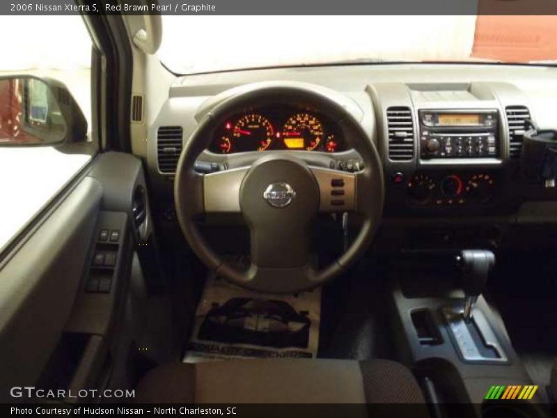 Red Brawn Pearl / Graphite 2006 Nissan Xterra S