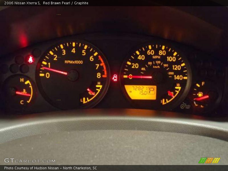 Red Brawn Pearl / Graphite 2006 Nissan Xterra S
