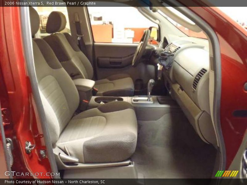 Red Brawn Pearl / Graphite 2006 Nissan Xterra S