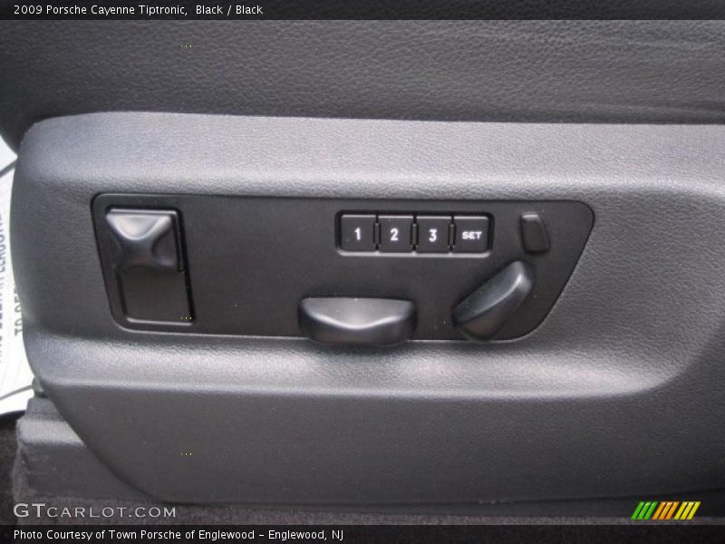 Black / Black 2009 Porsche Cayenne Tiptronic