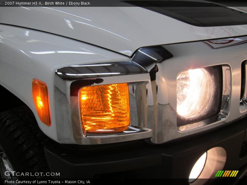 Birch White / Ebony Black 2007 Hummer H3 X