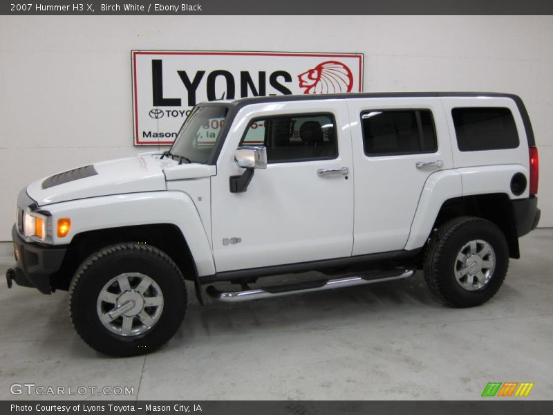 Birch White / Ebony Black 2007 Hummer H3 X