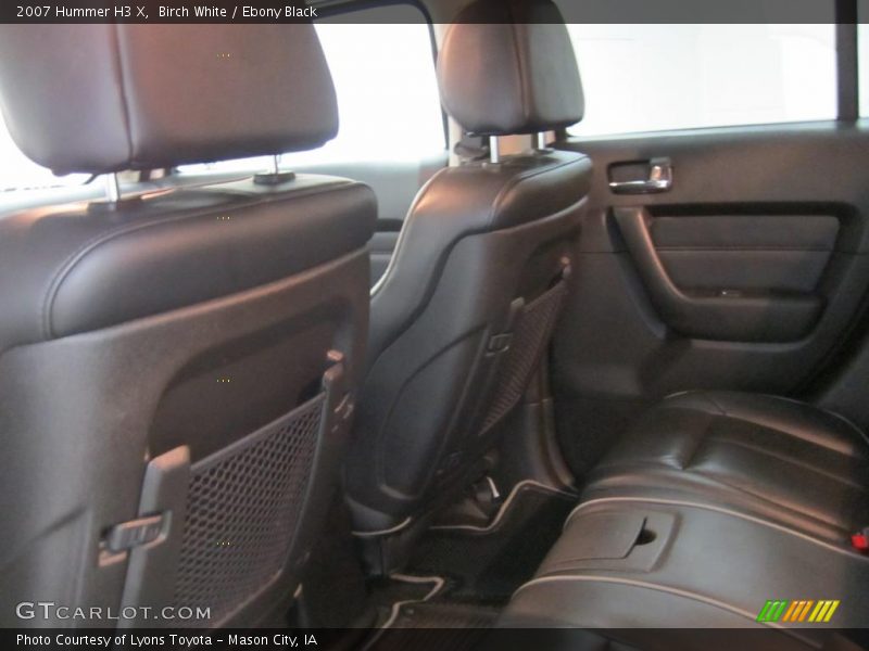 Birch White / Ebony Black 2007 Hummer H3 X