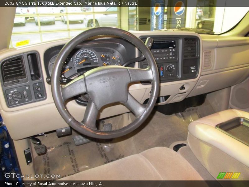 Dashboard of 2003 Sierra 1500 SLE Extended Cab