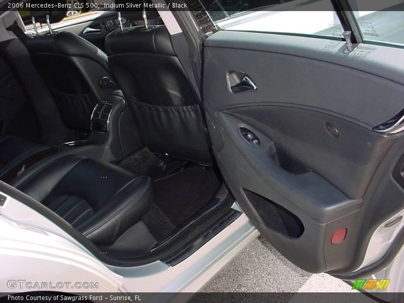 Iridium Silver Metallic / Black 2006 Mercedes-Benz CLS 500
